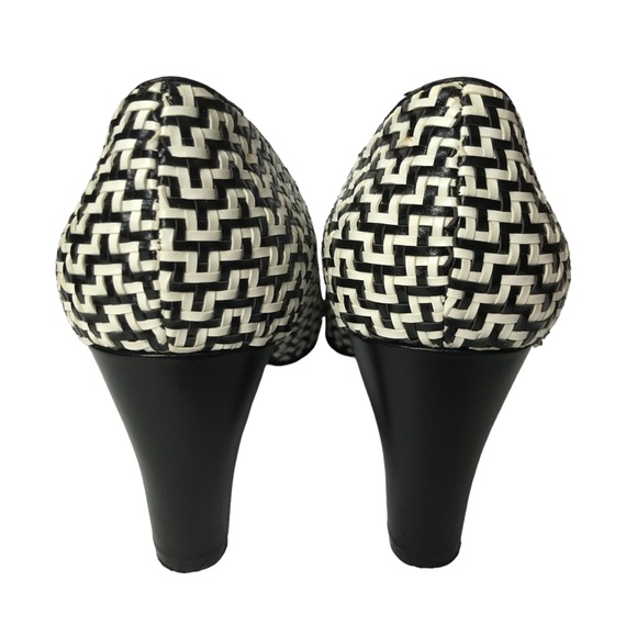 Jacqueline Ferrar Black White Captoe Woven Heels Pumps size 8.5 M - Picture 2 of 8